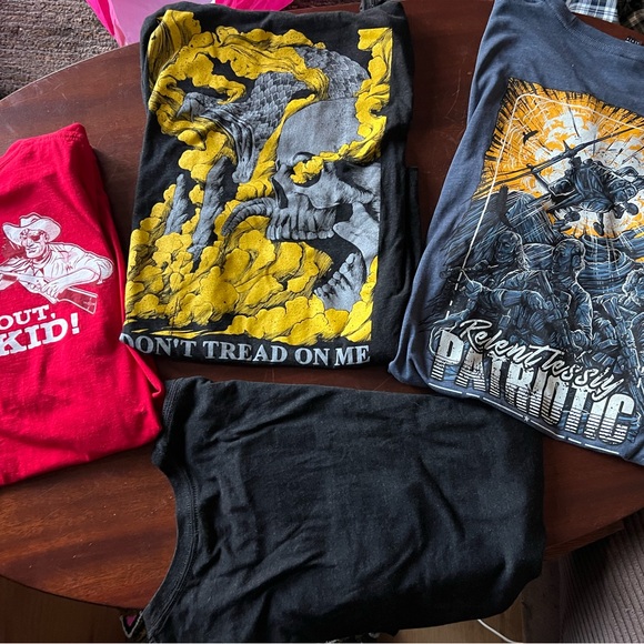 Bundle of 4 Nine Line T-Shirts, size Large - Picture 2 of 2